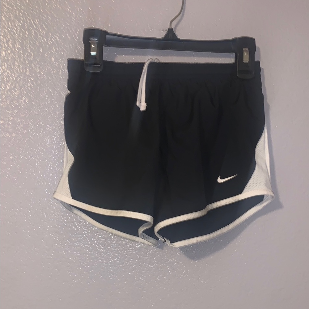 Nike Black and White Athletic Running Shorts Lined Youth Small